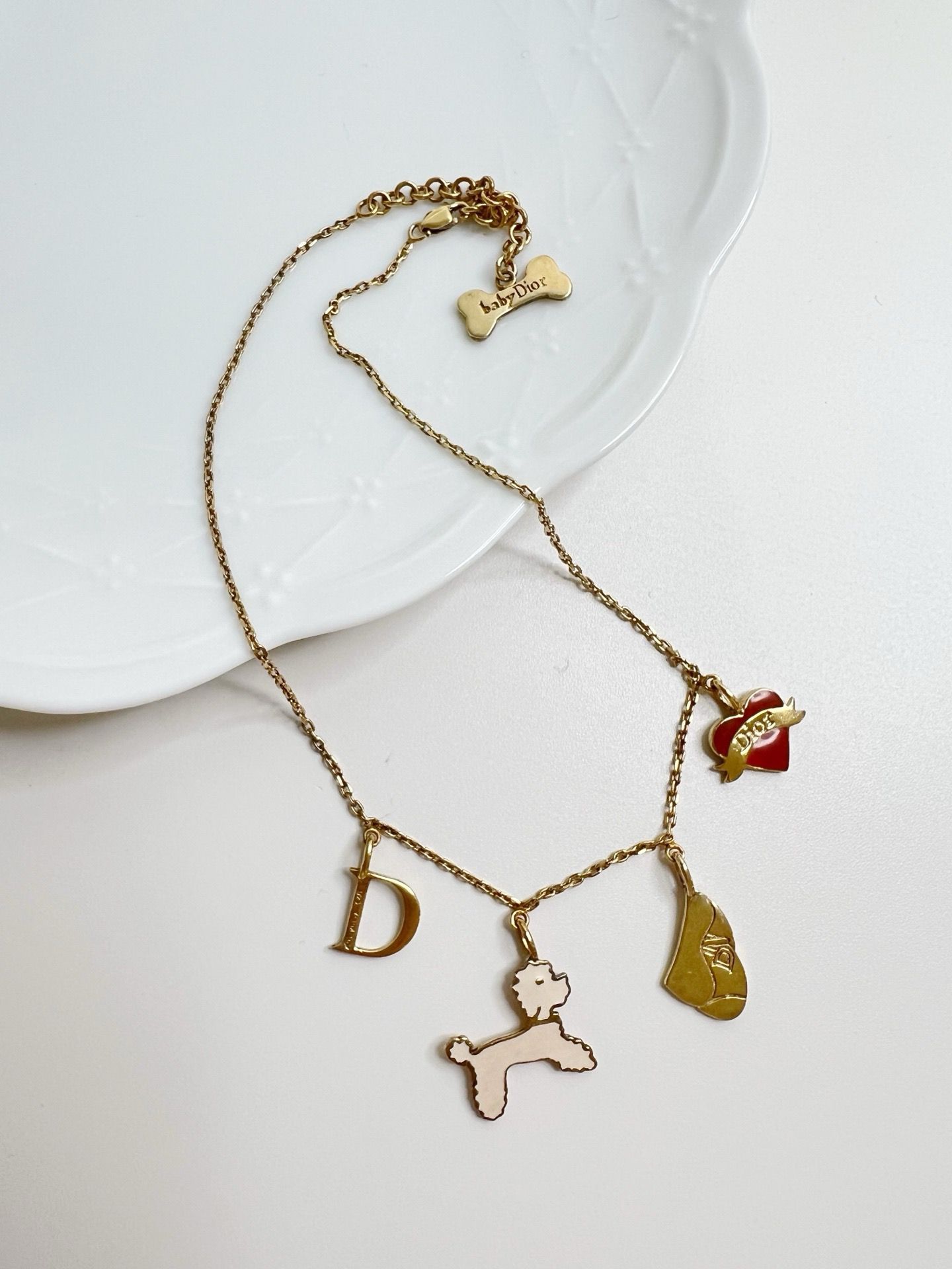 Dior項鍊
小狗愛心
$2080